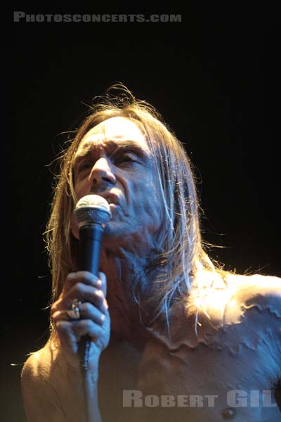 IGGY POP AND THE STOOGES - 2007-07-03 - PARIS - Palais des Sports - 